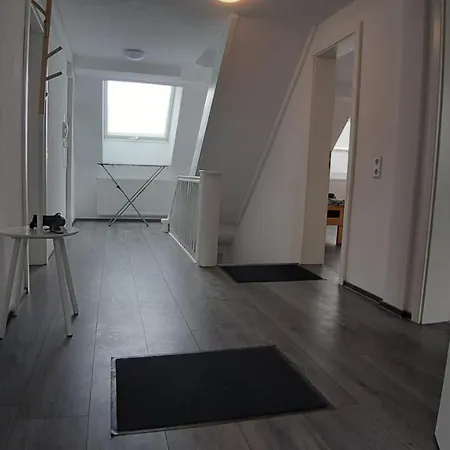 S-21-appartements A8 Stuttgart A8 Ulm Muenchen Mit 3 Bis 4 Einzelzimmer