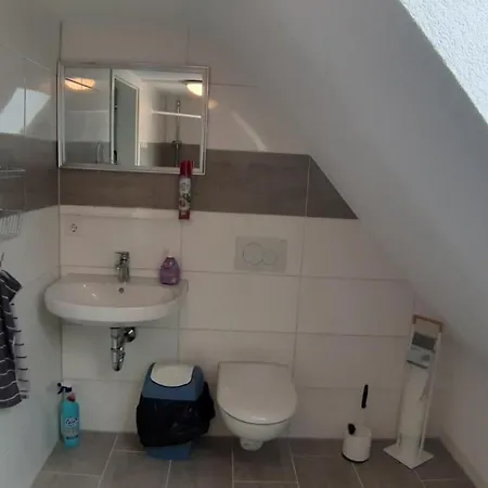 아파트 S-21-appartements A8 Stuttgart A8 Ulm Muenchen Mit 3 Bis 4 Einzelzimmer *
